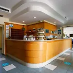 Centro Vacanze Domus M.g. 3*