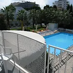 Centro Vacanze Domus M.g.