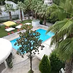 فندق Centro Vacanze Domus M.g. 3*