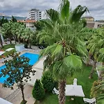Centro Vacanze Domus M.g. فندق