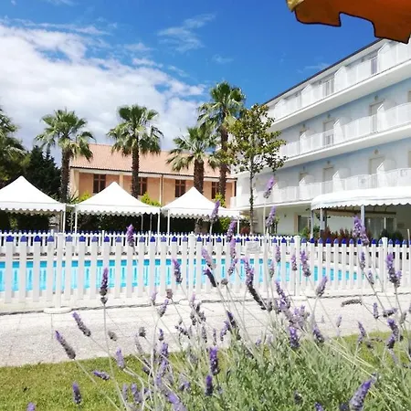 Centro Vacanze Domus M.g.