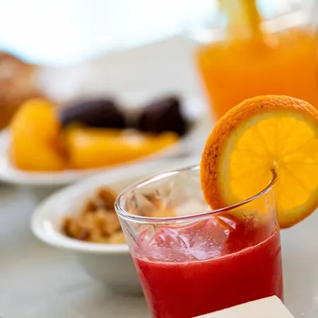 Hotel Centro Vacanze Domus M.g.