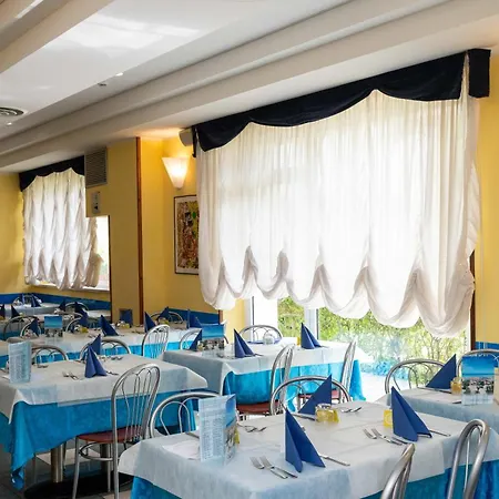 Centro Vacanze Domus M.g. 3* San Benedetto del Tronto