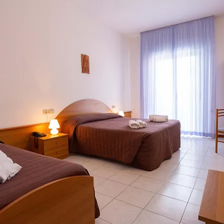 Hotel Centro Vacanze Domus M.g. San Benedetto del Tronto