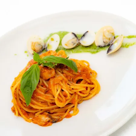 Centro Vacanze Domus M.g. ホテル 3*