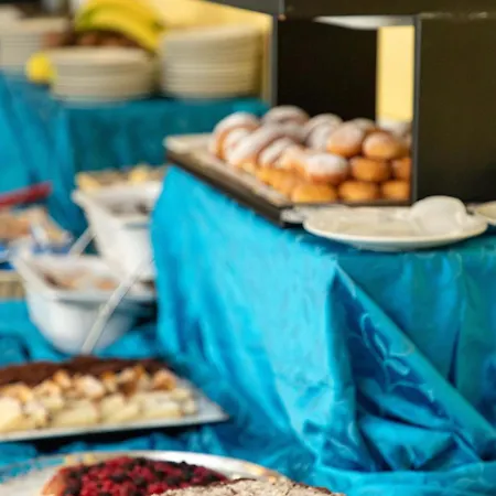 Centro Vacanze Domus M.g. ホテル 3*