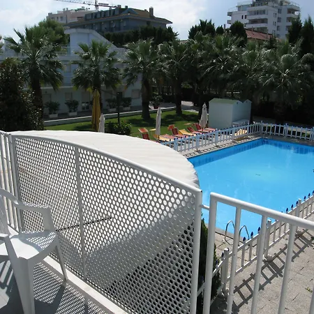 Centro Vacanze Domus M.g.